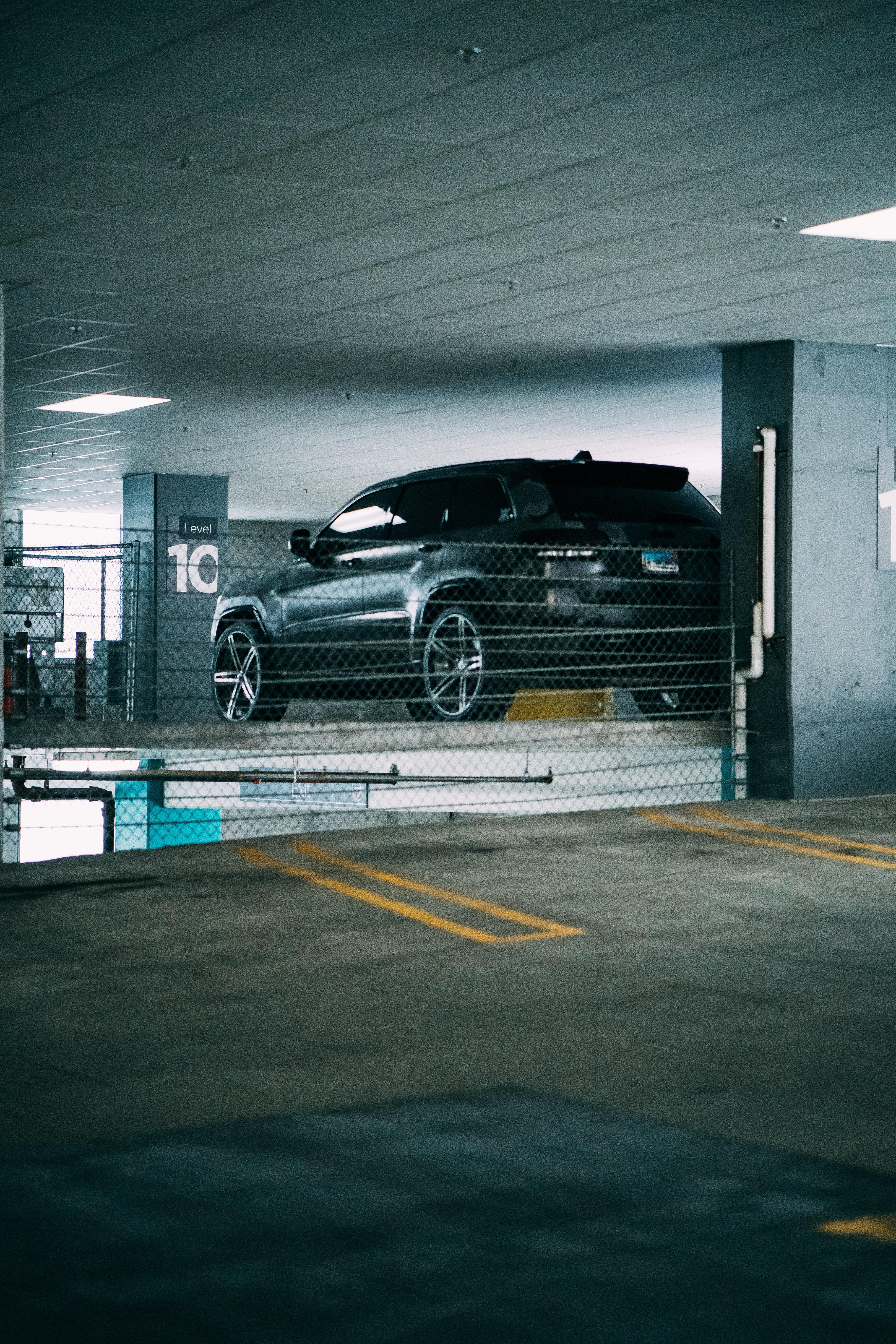 3928x5892 Parking Lot Photo, Download Free Parking Lot & HD Image