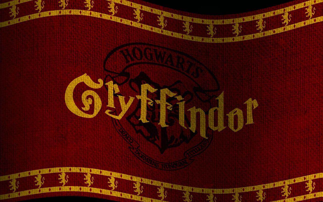 1280x800 Gryffindor Wallpaper