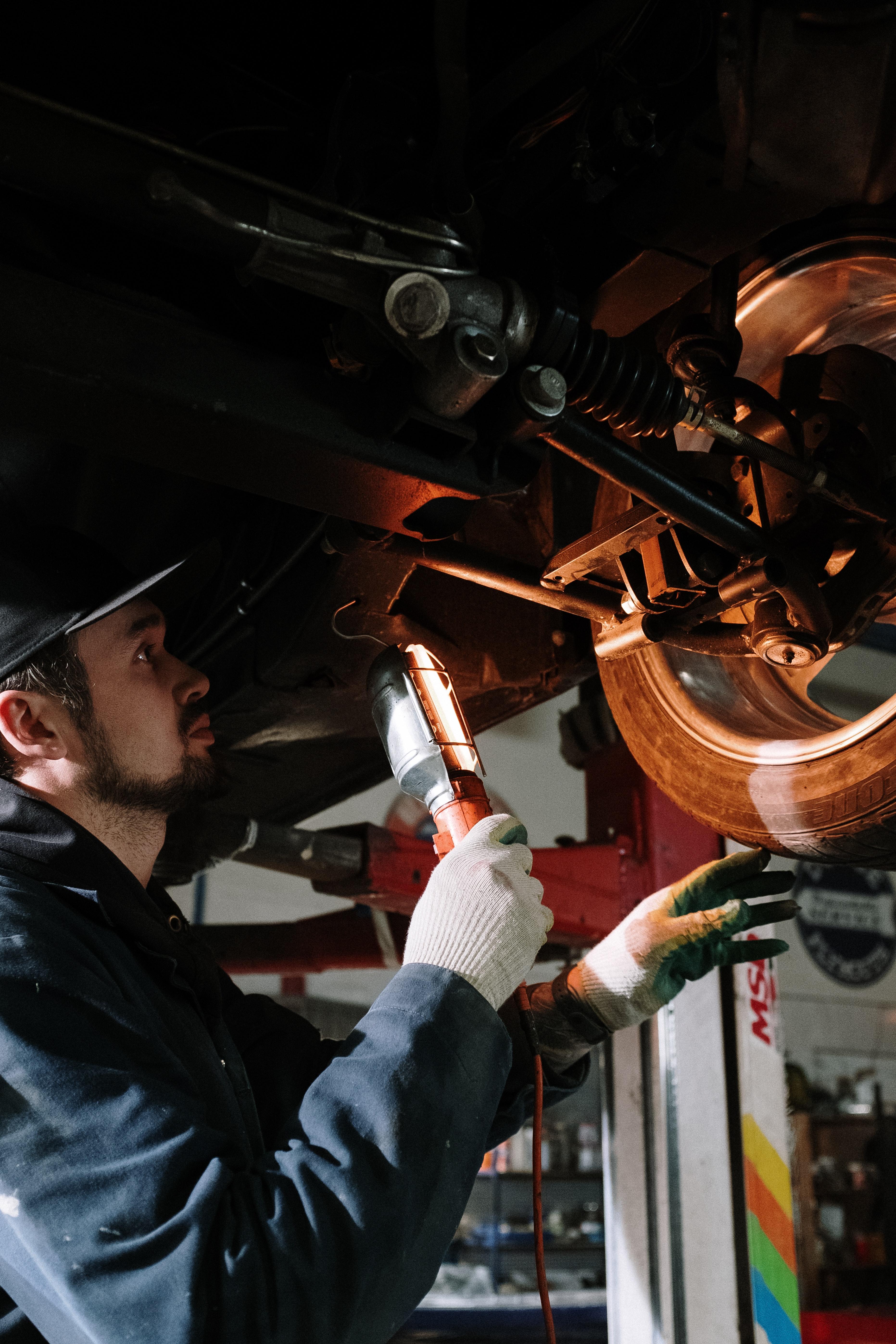 3726x5589 Car Mechanic Photo, Download Free Car Mechanic & HD Image