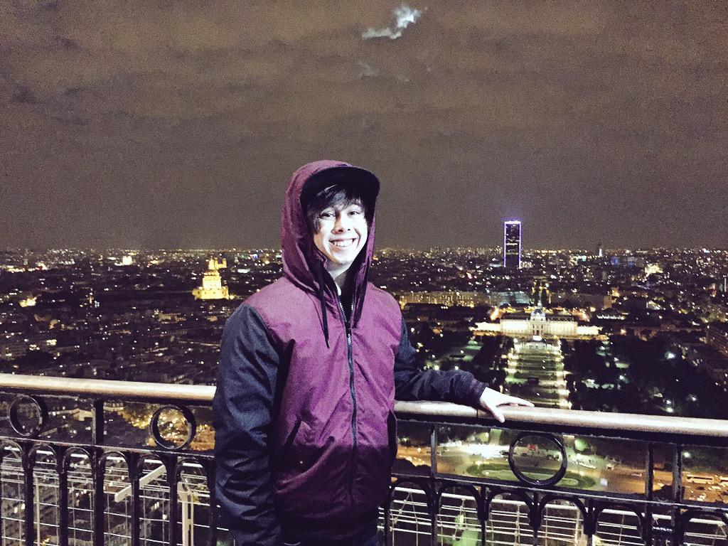 1024x768 LeafyIsHere Wallpaper