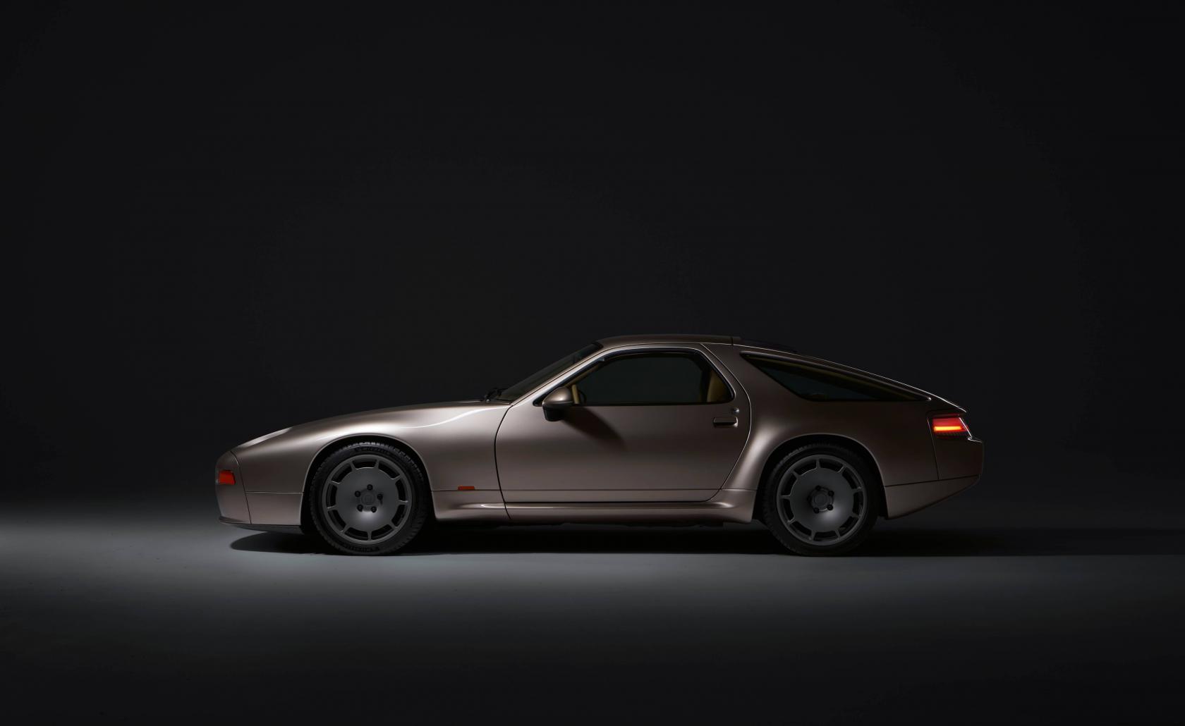 1680x1030 by Nardone Automotive is a striking restomod Porsche