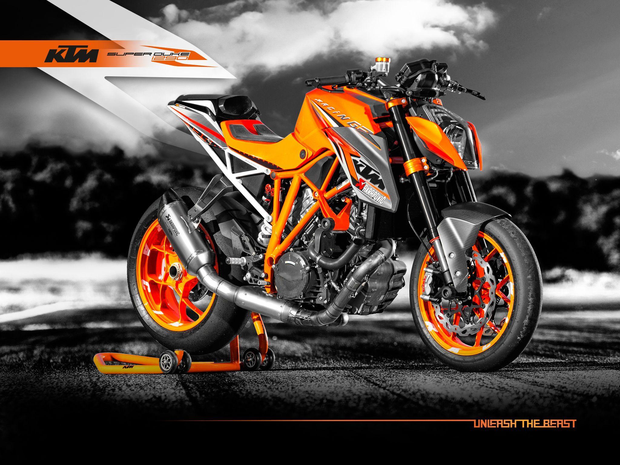2048x1536 KTM 1290 Super Duke R Wallpaper
