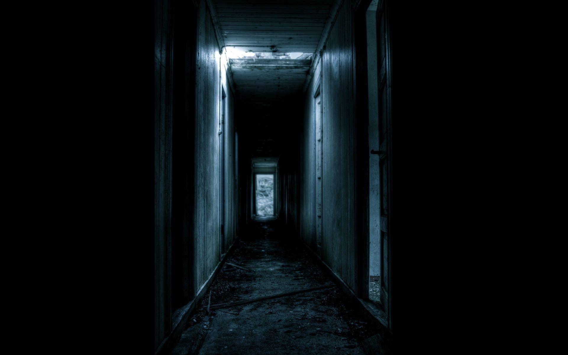 1920x1200 Extremely Scary Wallpaper