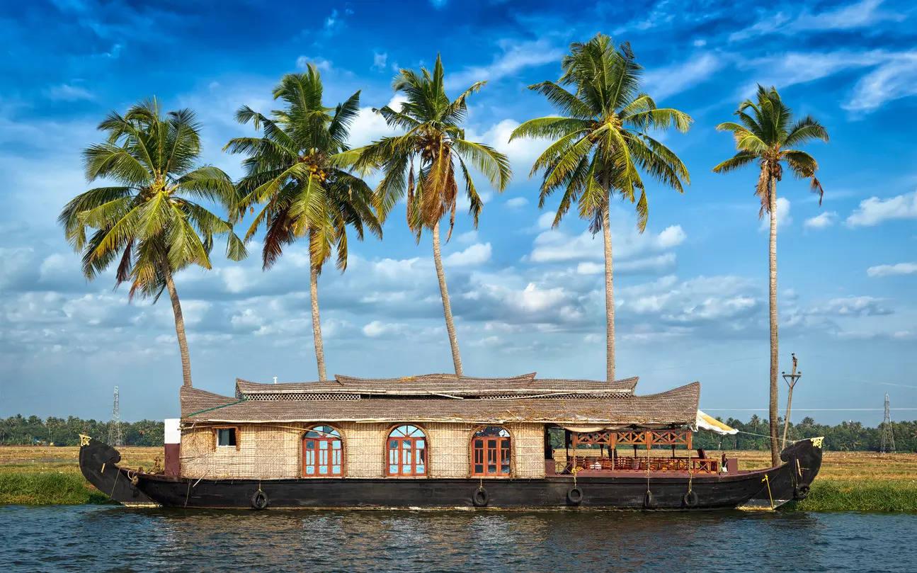 1295x809 Kerala Houseboat Tourism: Kerala government resumes houseboat services after a long gap. Times of India Travel