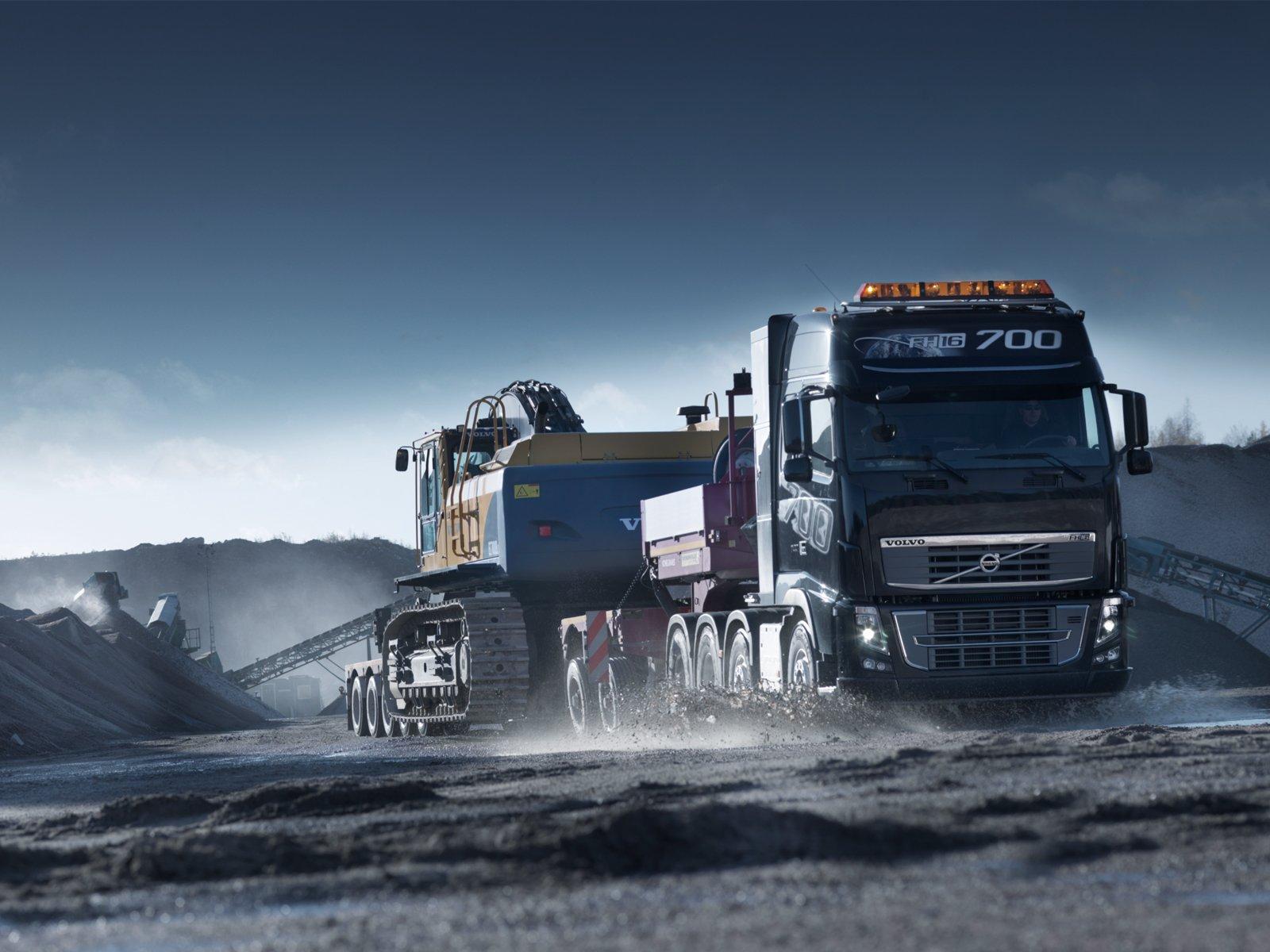 1600x1200 Volvo, Fh 8x Semi, Tractor Wallpaper HD / Desktop and Mobile Background
