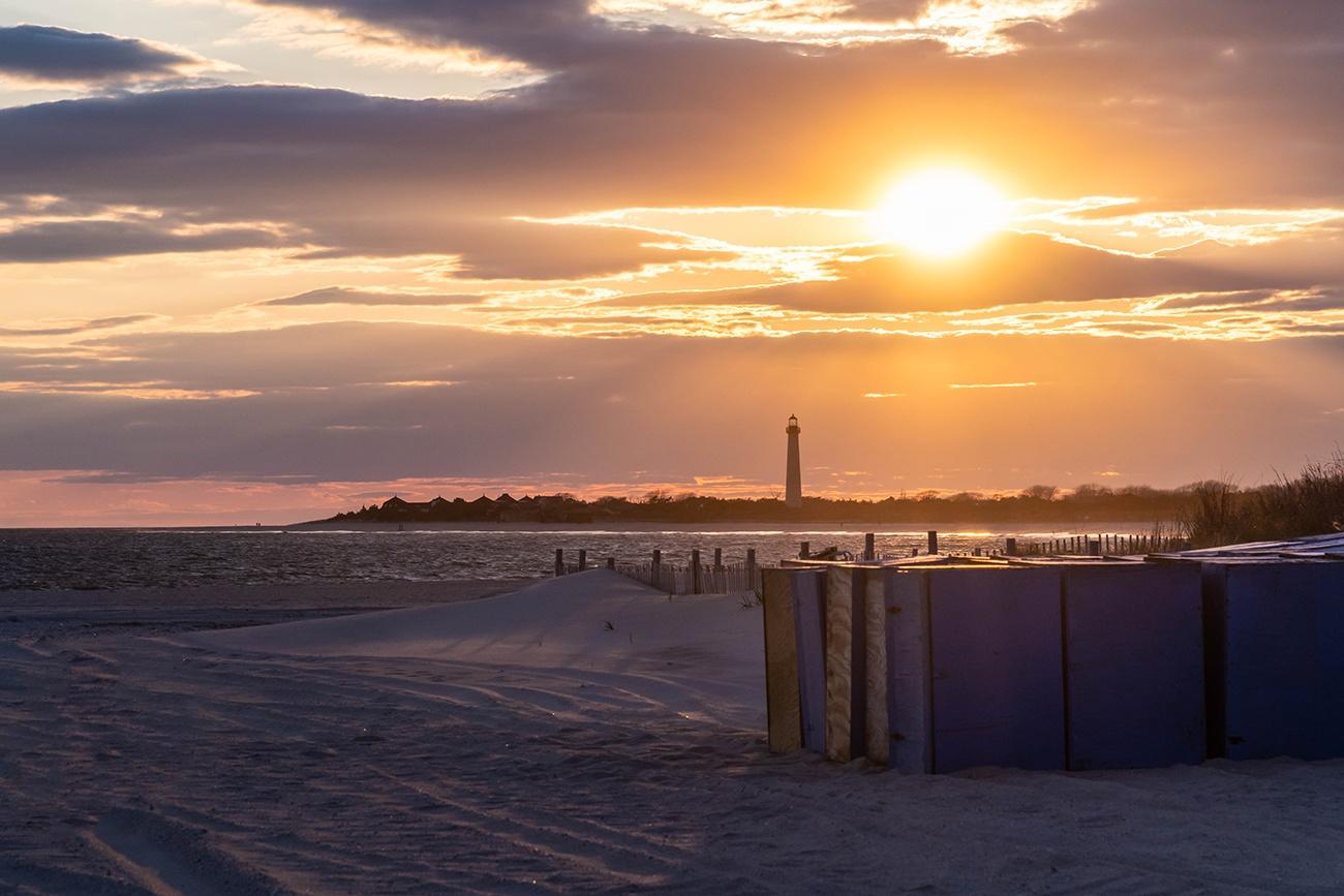 1300x867 Beach Boxes Shining