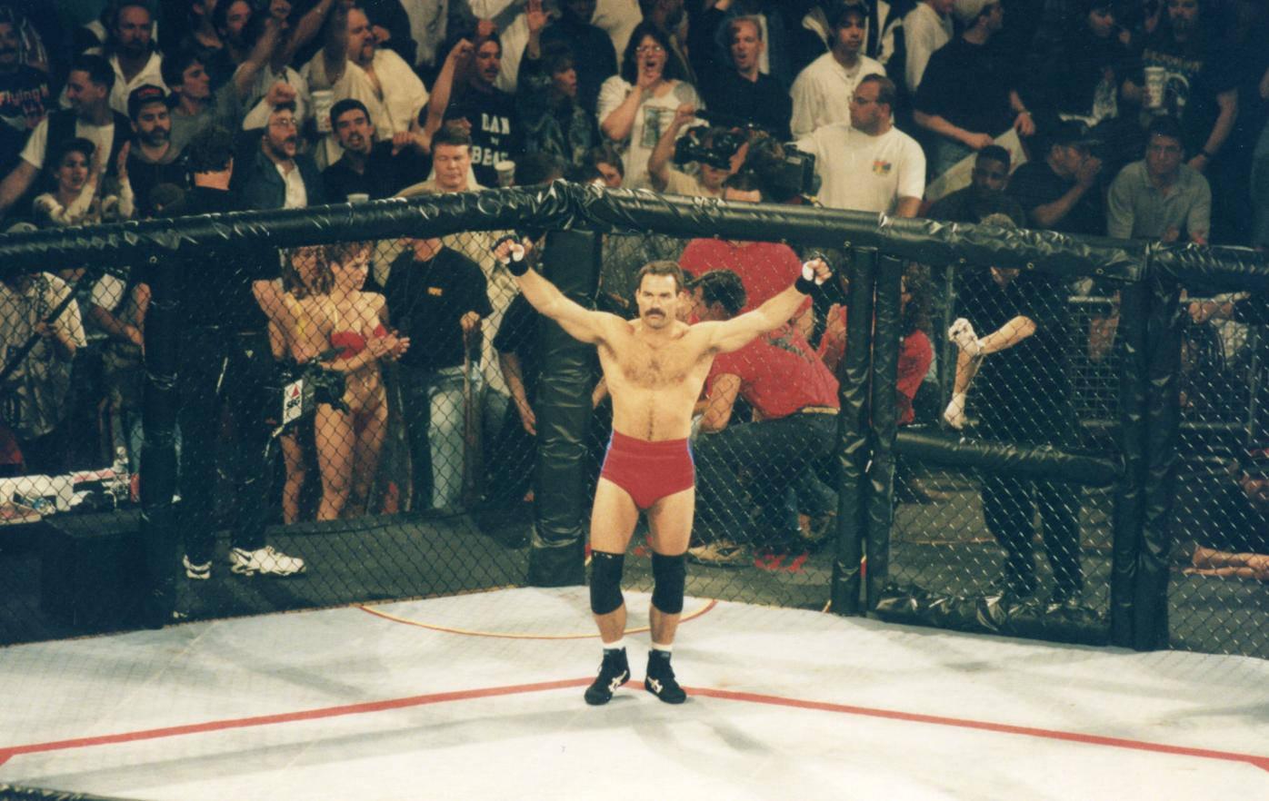 1396x882 Download Don Frye Inside Ufc Octagon Wallpaper