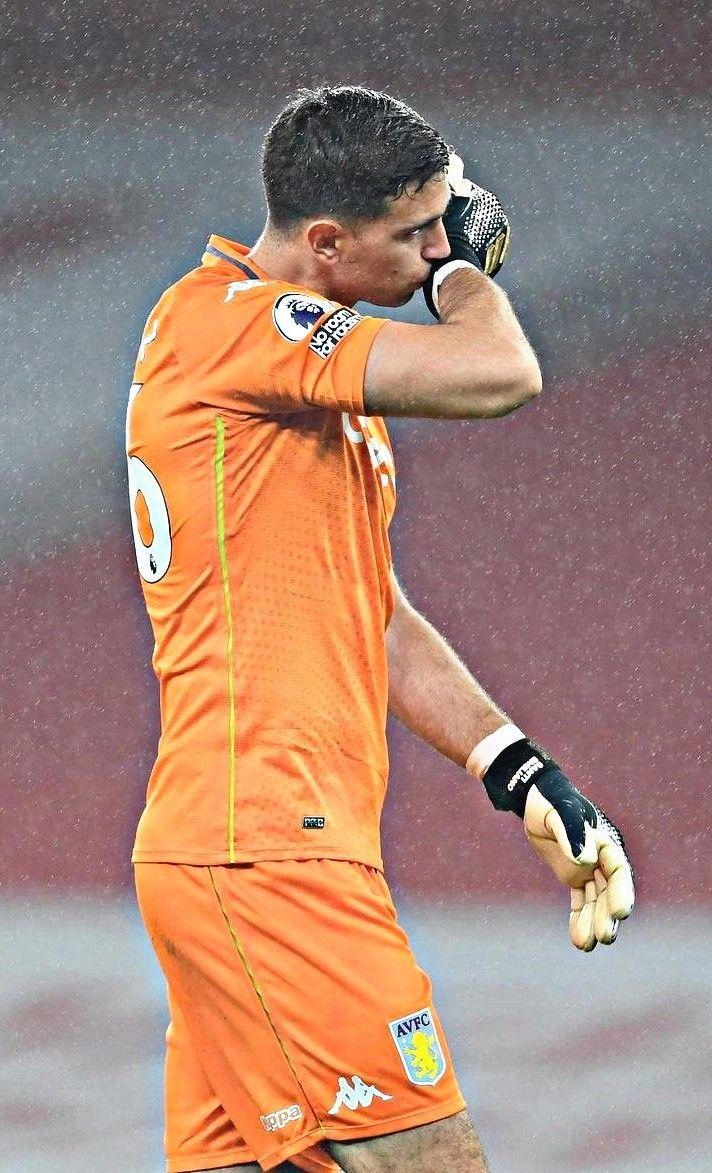 712x1173 Emiliano Martínez. Dibu, Arqueros argentinos, Seleccion argentina de futbol