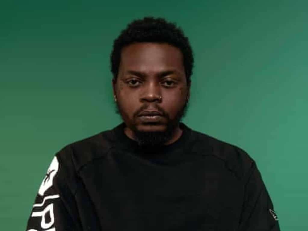 1024x768 TurnTable: Olamide's Rock slides back to No.1