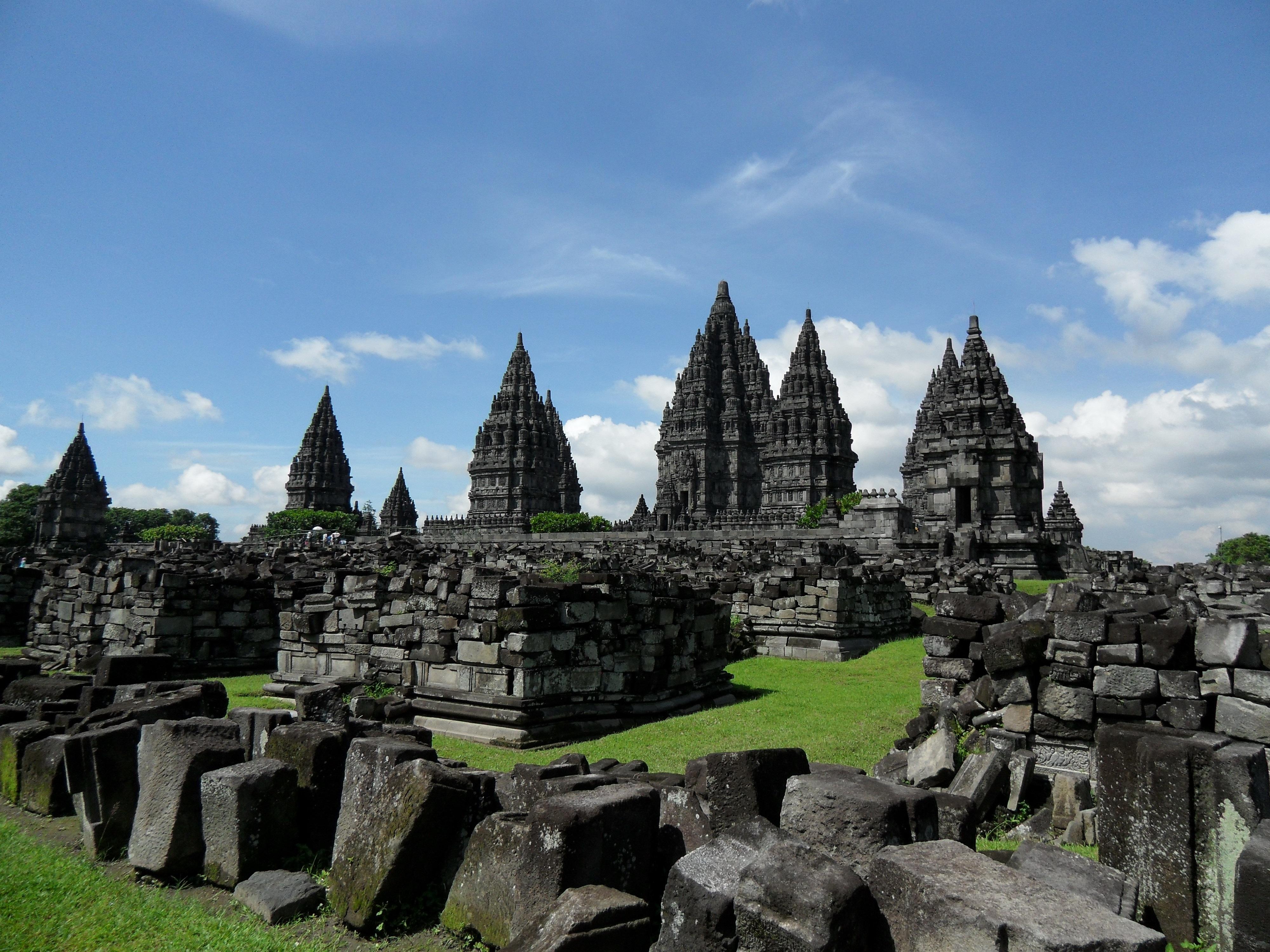 4000x3000 Candi Prambanan Or Candi Rara Jonggrang Is A 9th Century Hindu Temple