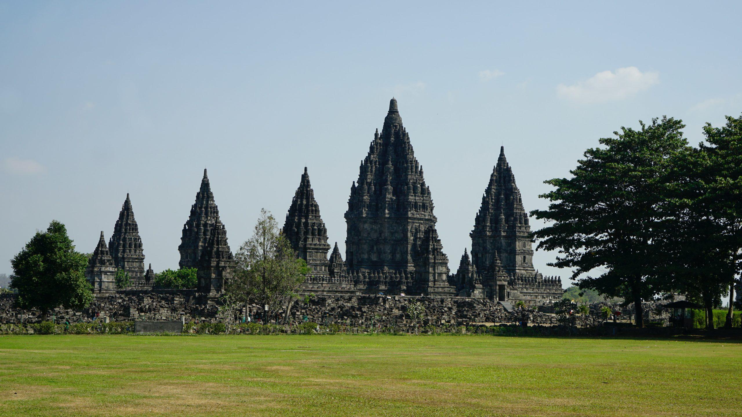 2560x1440 Ancient Temples That You Should Visit in Indonesia
