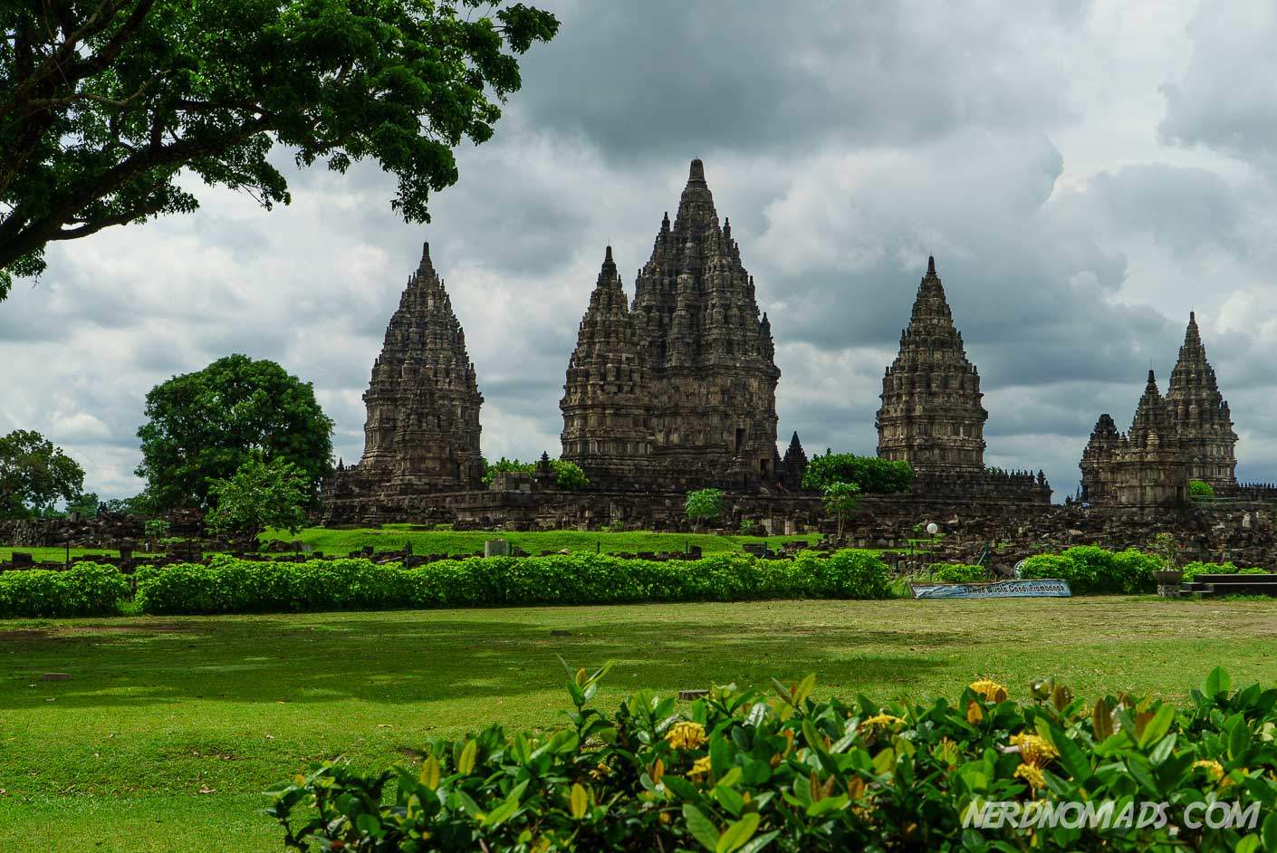 1410x942 The Hindu Masterpiece Temple Guide