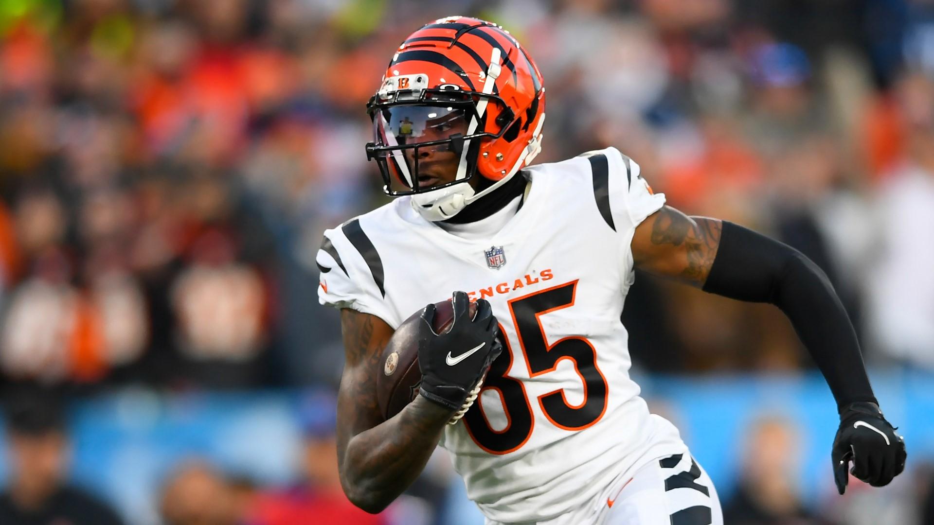 1920x1080 That would be so awesome'. Tee Higgins' family hoping to see him score a touchdown in the Super Bowl