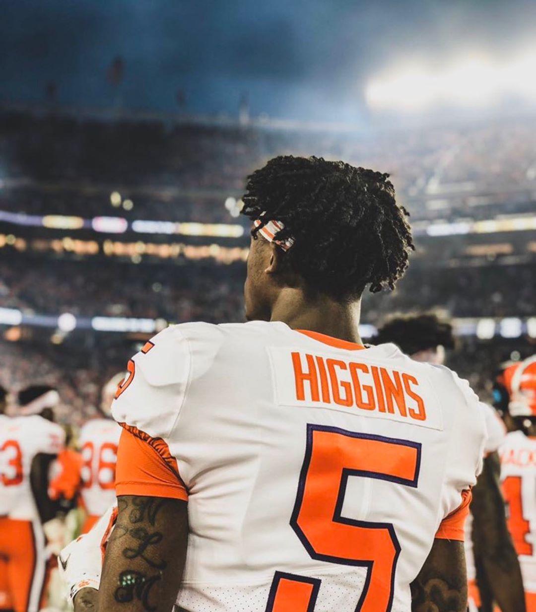 1080x1233 Tee Higgins on Instagram: “You can't stop a beast that's hungry for a better life! #Yr3”. Clemson tigers football, Clemson football, Auburn tigers