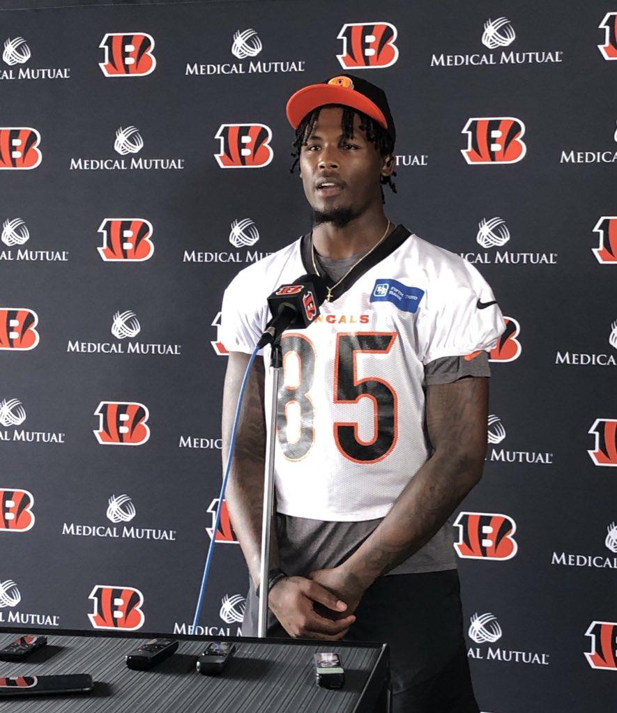 885x1023 Ben Baby WR Tee Higgins on why the team became closer: Tired of losing. Said he sensed a shift in the vibe around OTAs