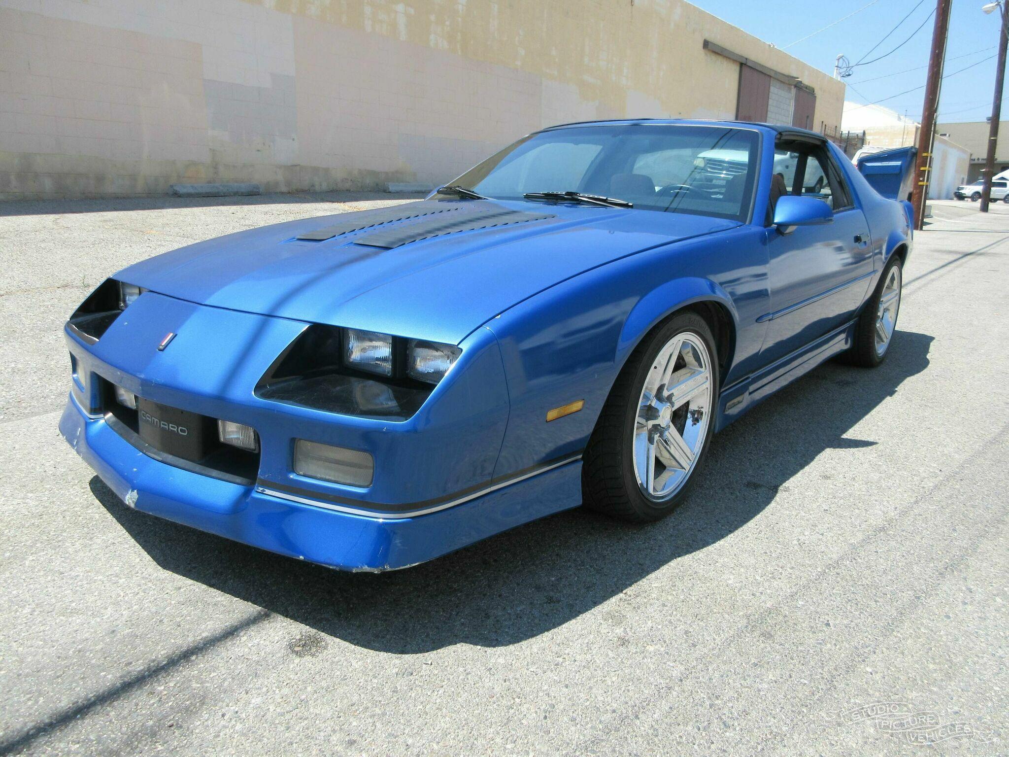 2048x1536 Chevy Camaro IROC Z. Studio Picture Vehicles