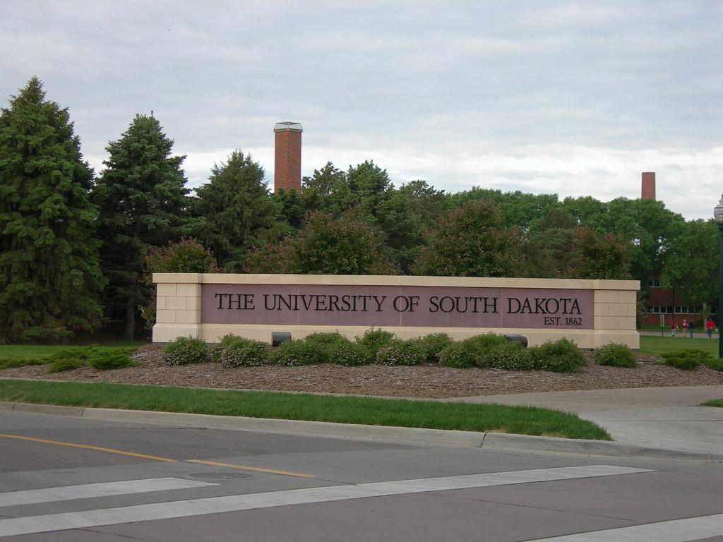 1024x768 The University of South Dakota. Vermillion, South Dakota