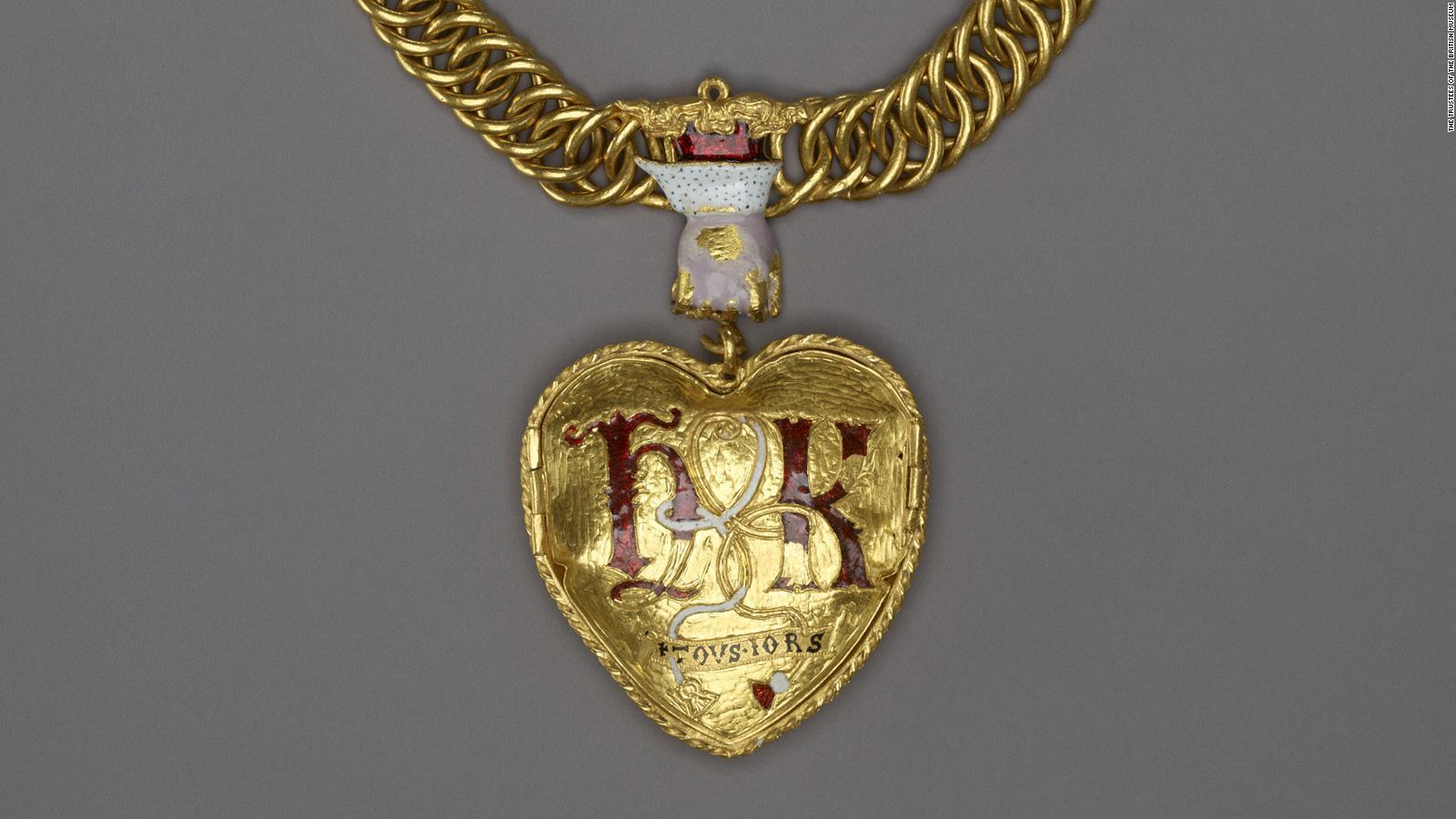 1600x900 Gold pendant linked to Henry VIII found
