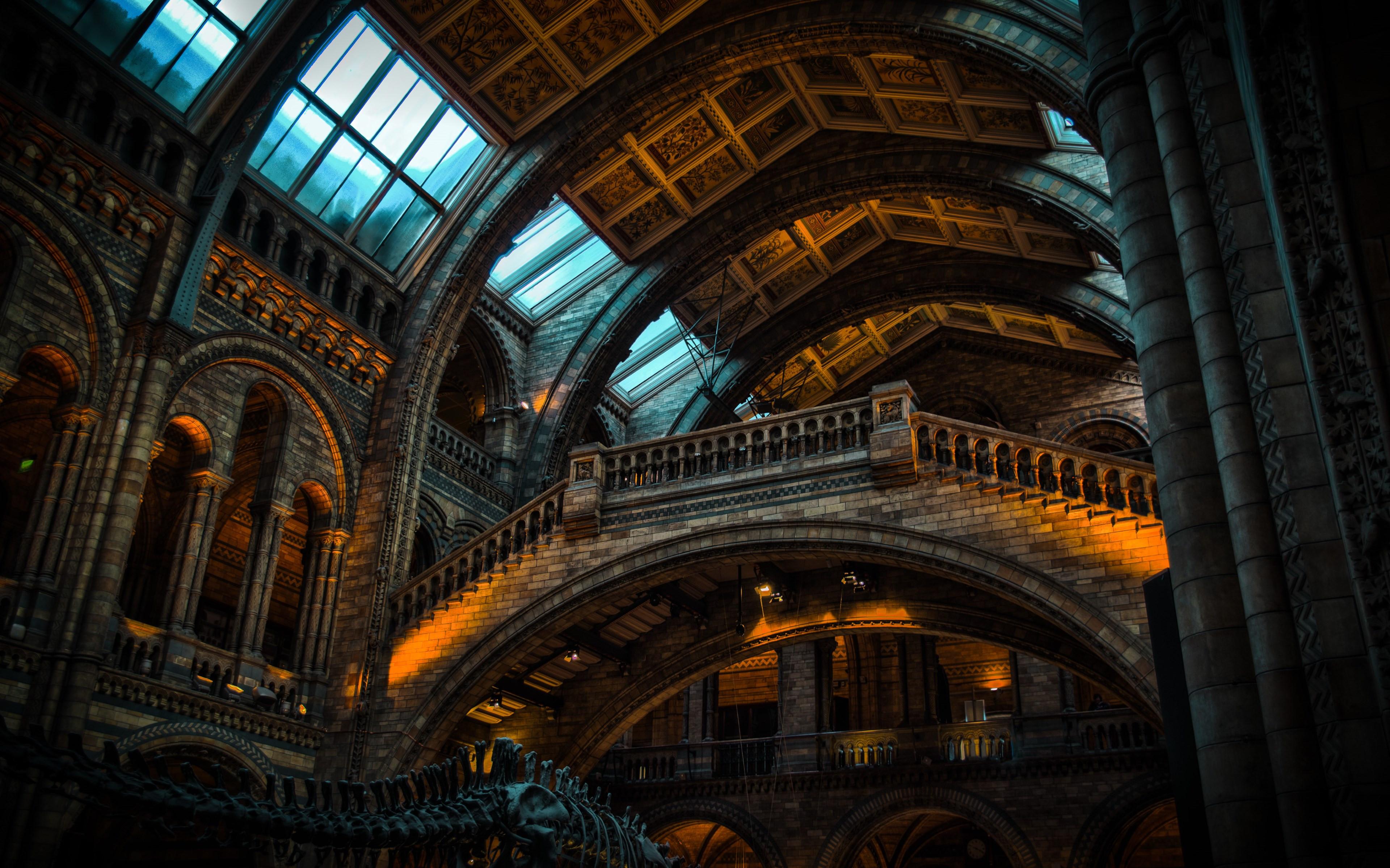 3840x2400 Download wallpaper: Inside of Natural History Museum from London 3840x2400