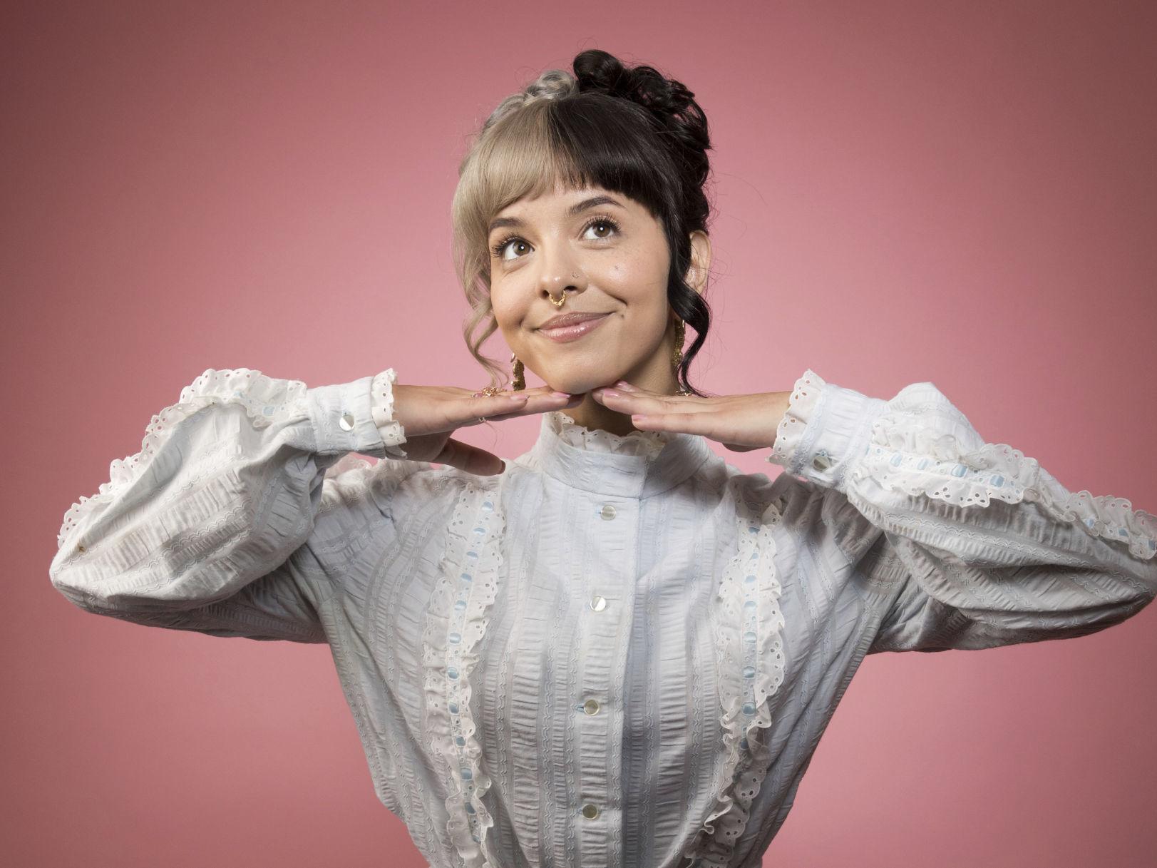 1623x1217 Melanie Martinez Wallpaper