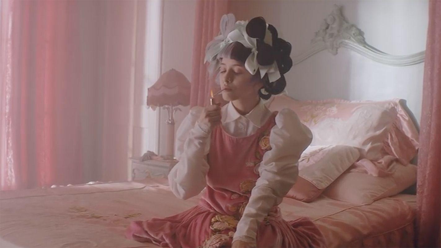 1423x800 Melanie Martinez