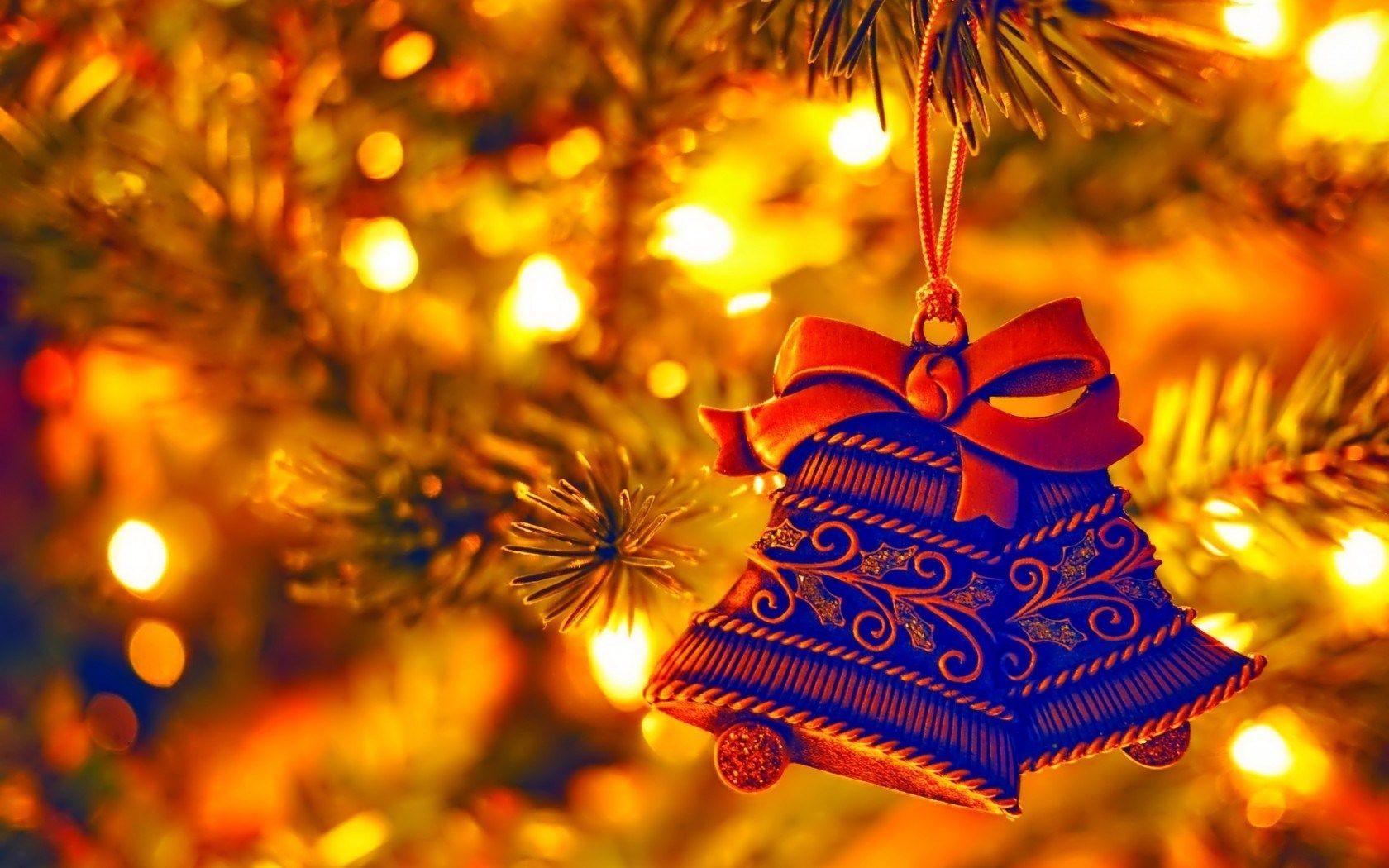 1680x1050 Holiday, New Year, Christmas Tree, Decorations, Bells. Iarna