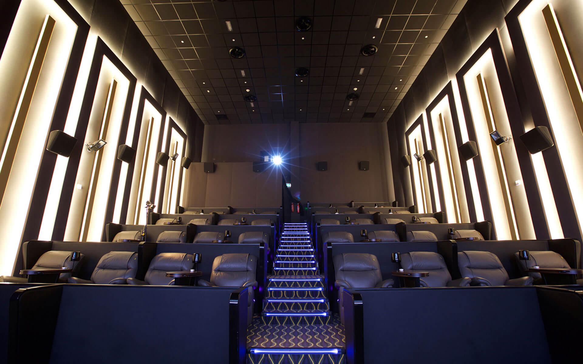 1920x1200 Welcome To Roxy Cinemas At City walk