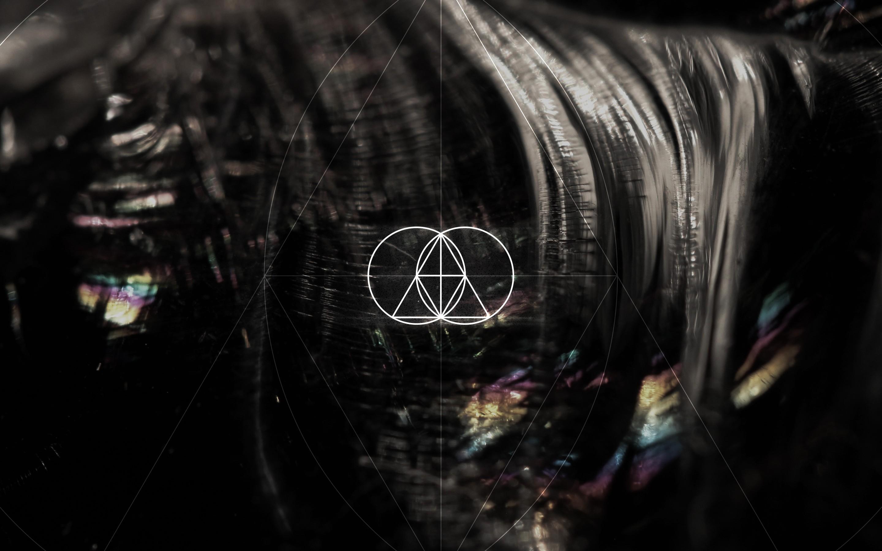 2880x1800 Artistic Glitch HD, Glitch Art, Minimalist, Smile Gallery HD Wallpaper