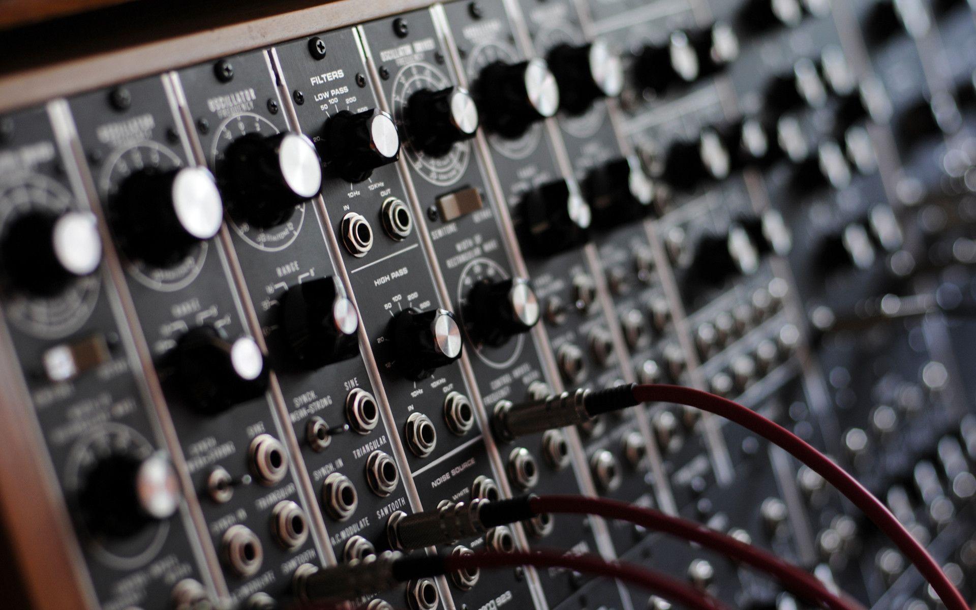 1920x1200 Synthesizer Wallpaper
