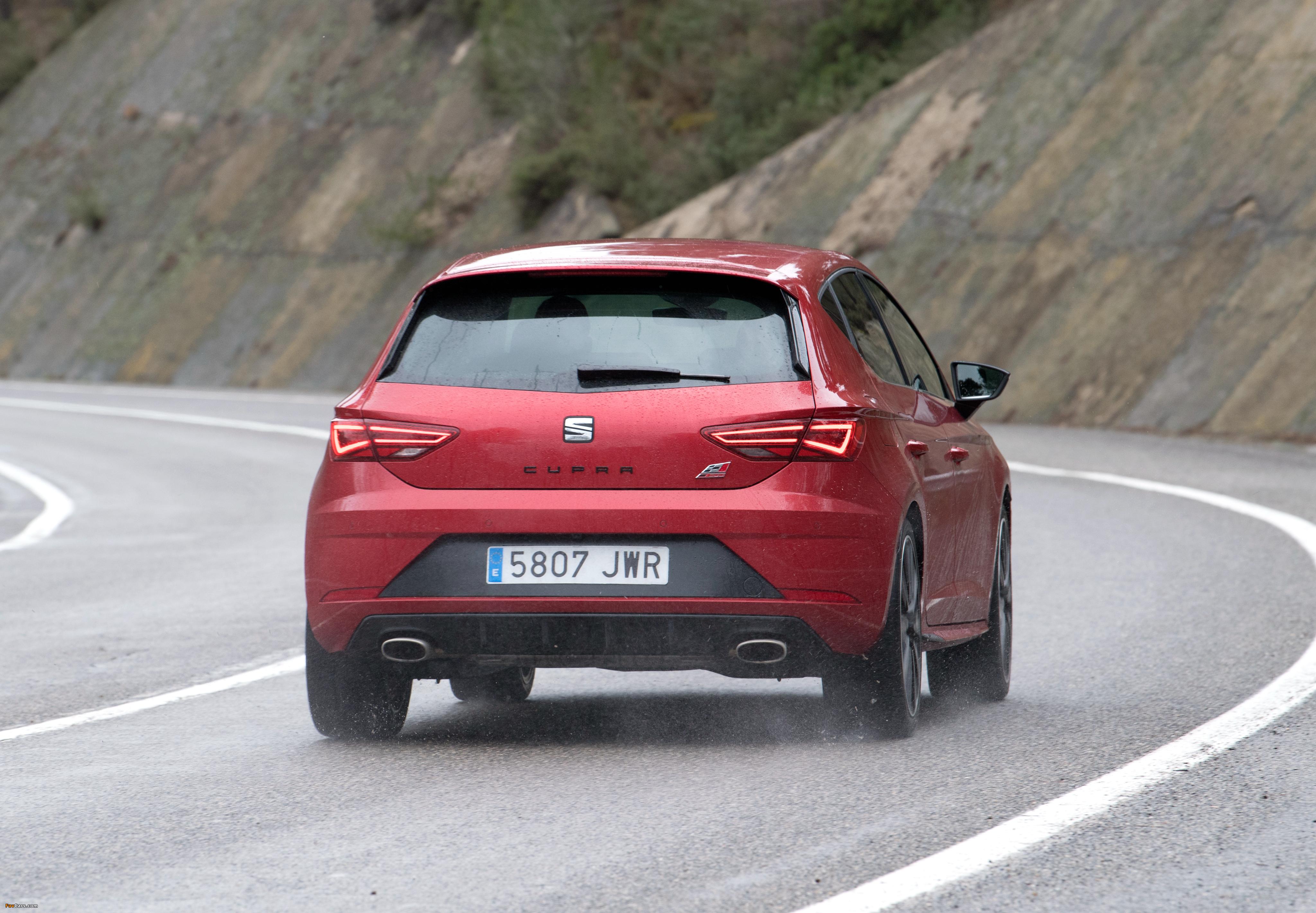 4096x2842 Seat León Cupra 300 (5F) 2017 wallpaper (4096x2842)