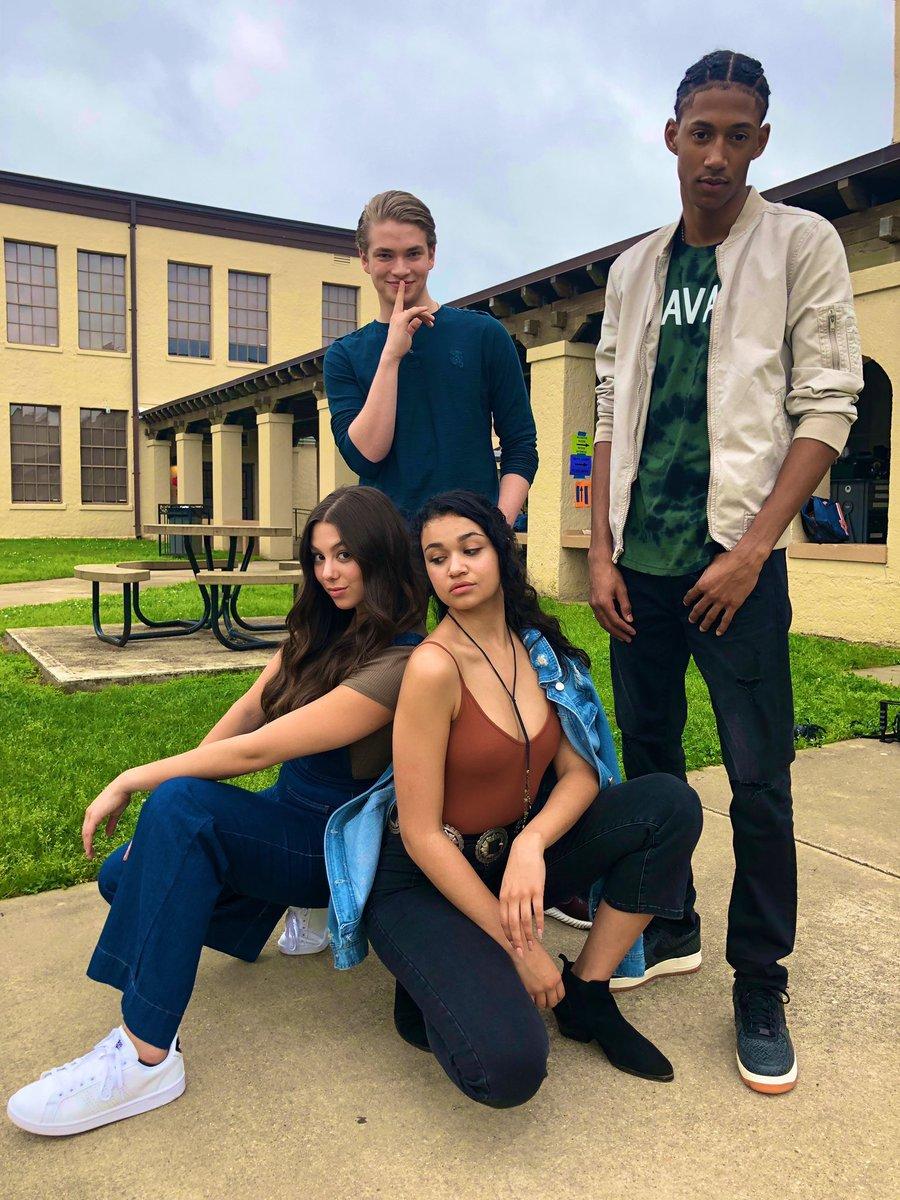 900x1200 JaKe - Girl your telling me I had this as my wallpaper for a hot min also fun fact: these pics are what introduced me to Madison