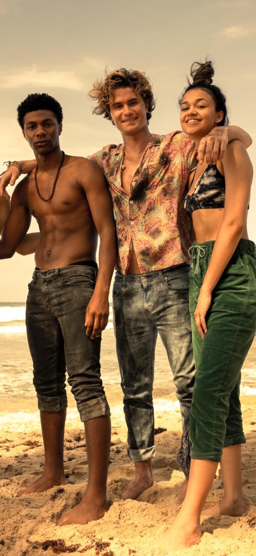 828x1792 Mobile wallpaper: Tv Show, Chase Stokes, Outer Banks, Jonathan Daviss, 1034145 download the picture for free