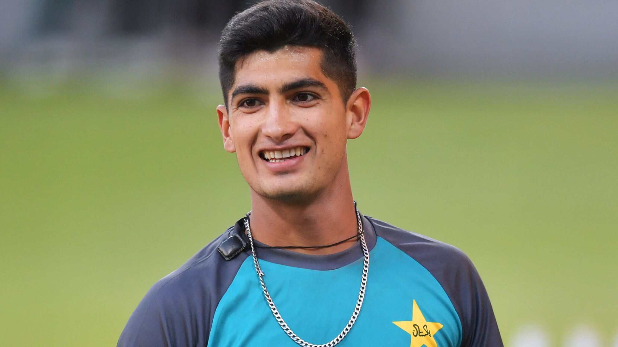 2048x1152 NED vs PAK: Naseem Shah sends stumps flying through a peach of a delivery