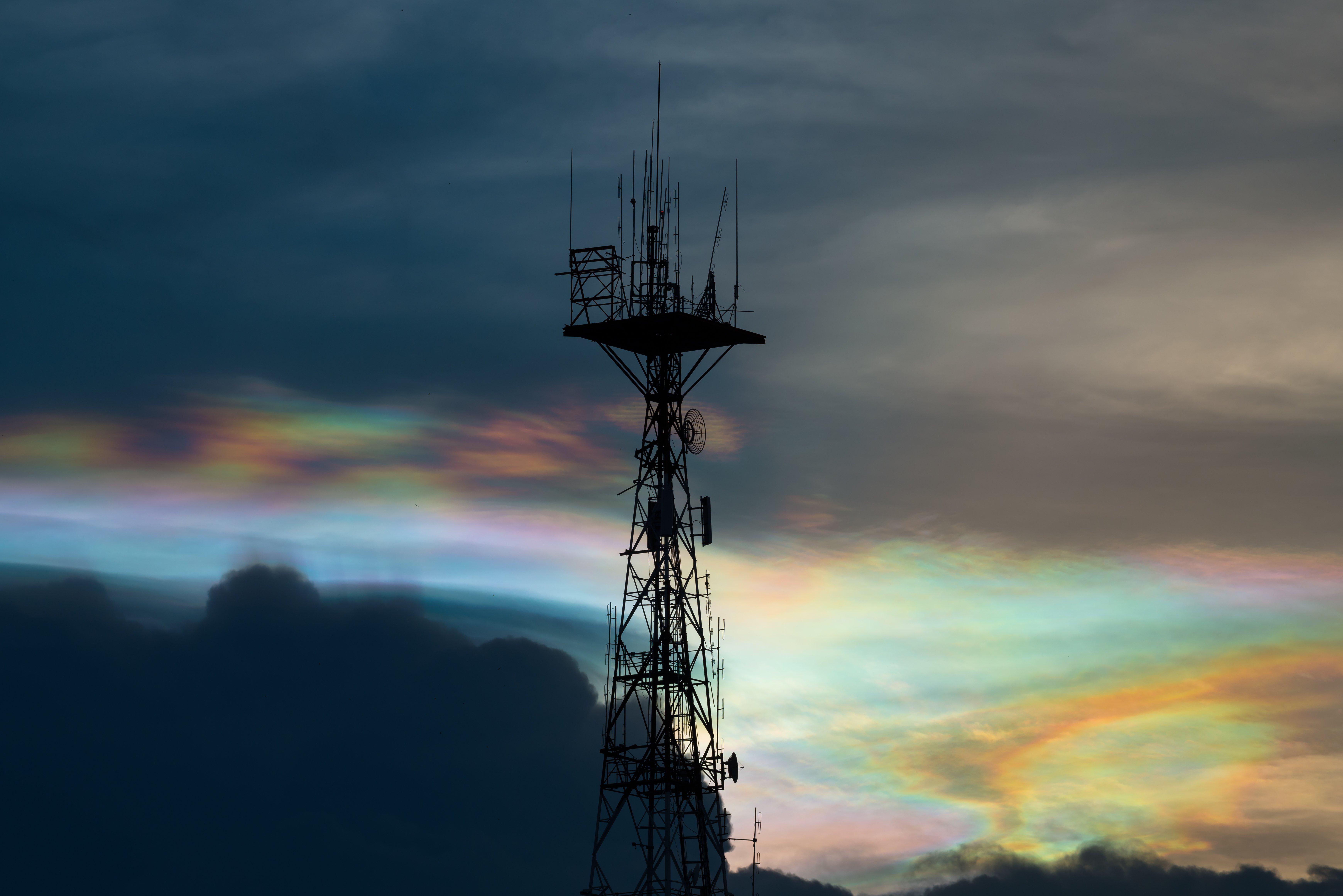 6961x4646 NYPD warns white supremacists and conspiracy theorists are targeting cell towers, critical infrastructure