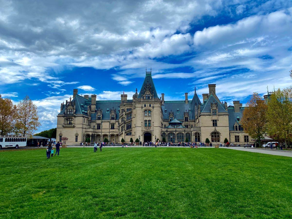 1200x900 Top Asheville Attractions to Experience. Pete Key Properties