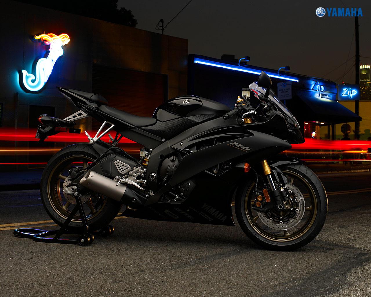1280x1024 Yamaha R6 Photo Gallery
