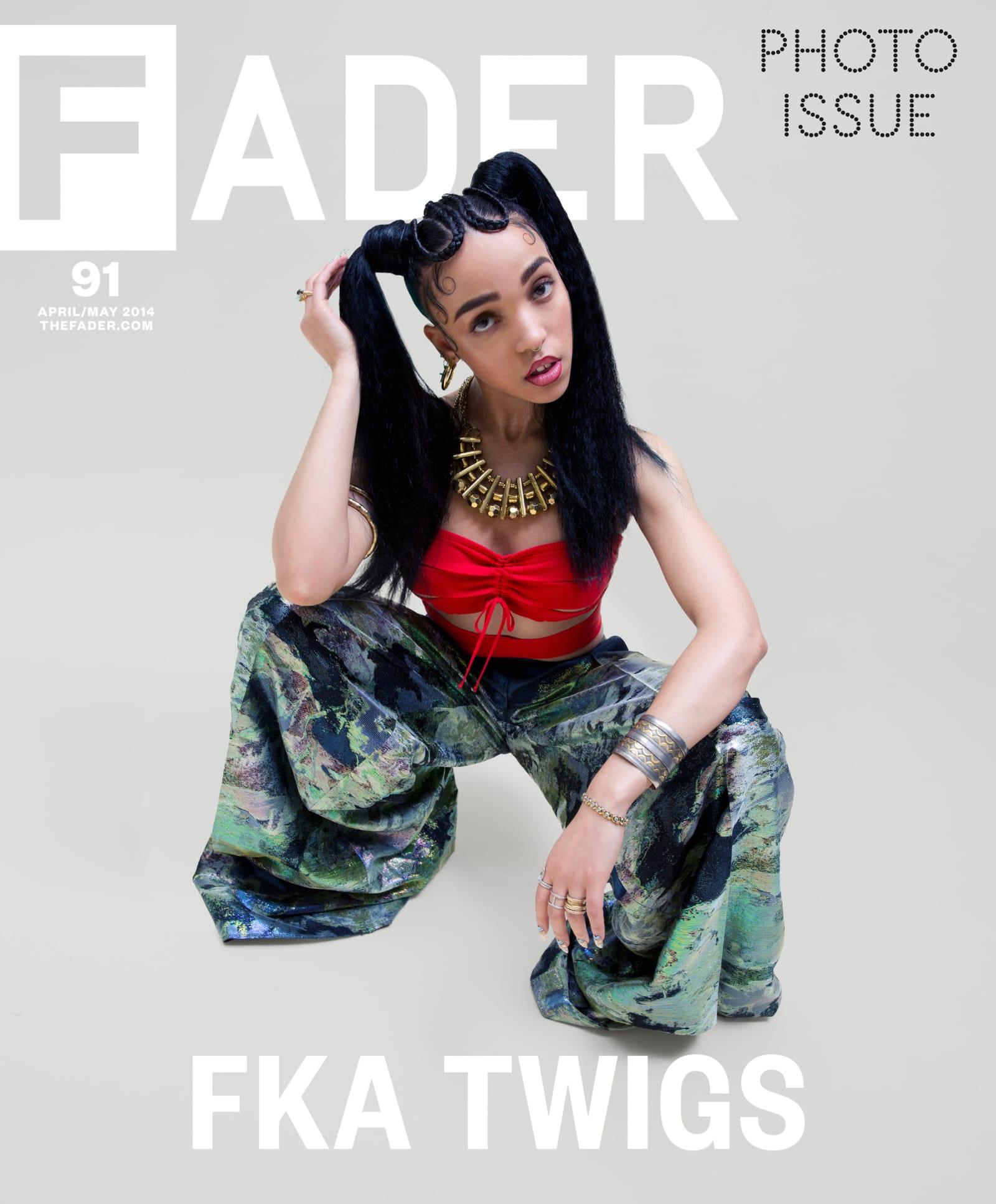 1600x1934 FKA Twigs: Power Play