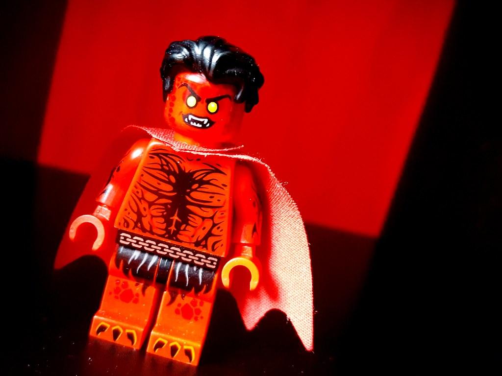 1024x768 Marvel Custom: Mephisto. Trying out new background what do