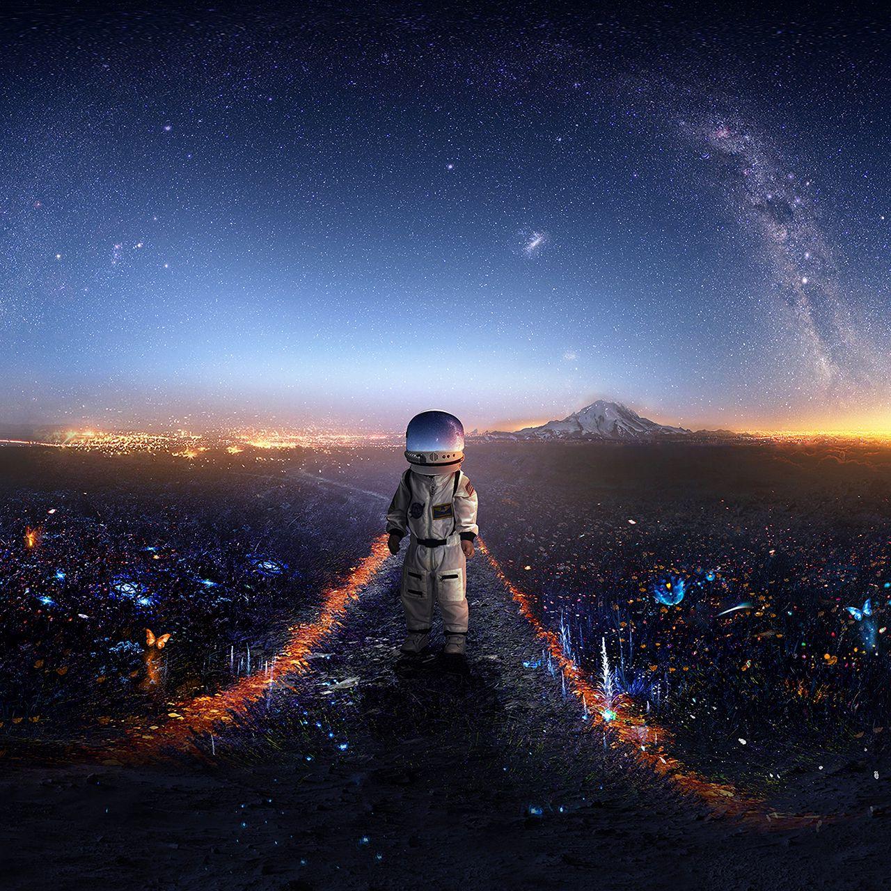 Astronaut Cool Galaxy Wallpapers Top Free Astronaut Cool Galaxy Backgrounds WallpaperAccess