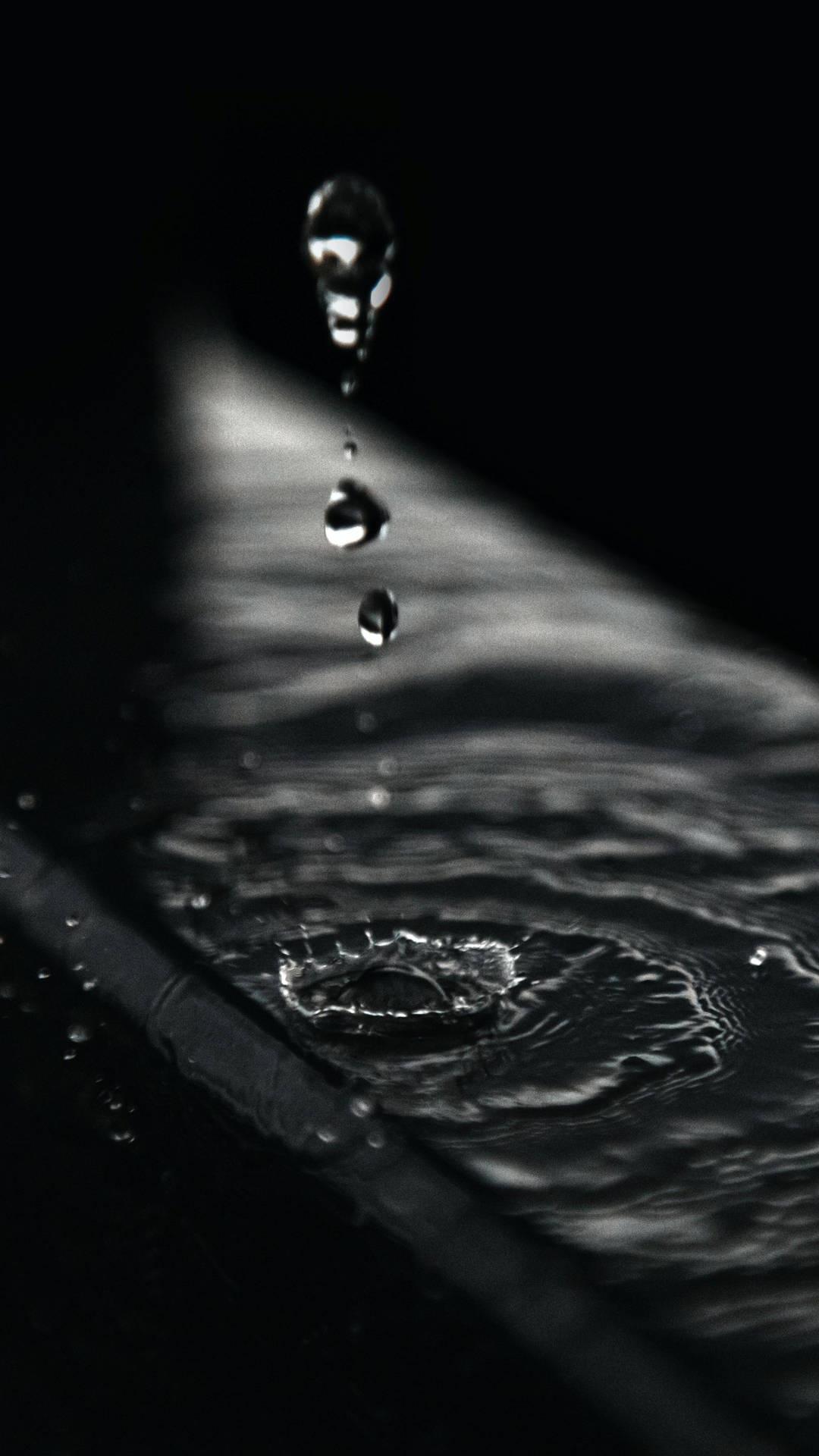 1080x1920 Download Water Droplets 4k Ultra HD Dark Phone Wallpaper