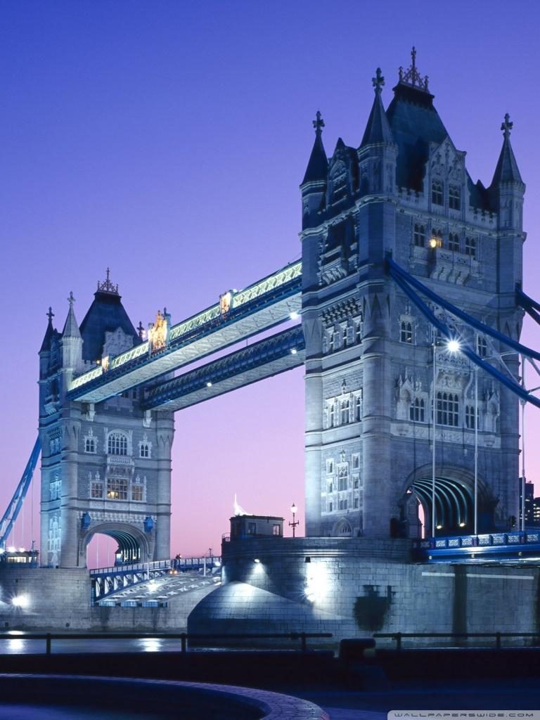 768x1024 UK City Wallpaper