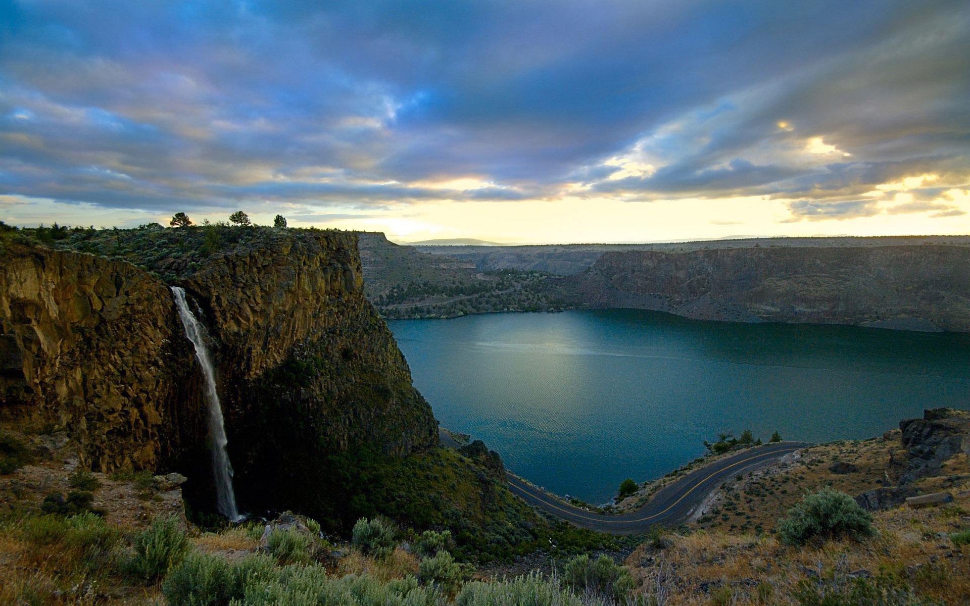 1920x1200 Great Waterfall wallpaper. Great Waterfall
