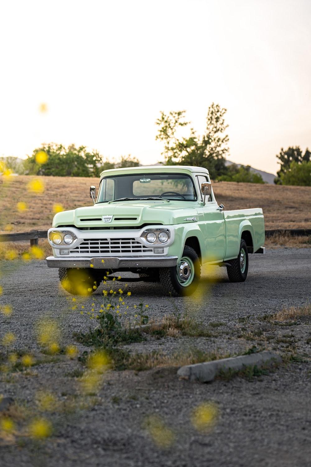 1000x1500 Vintage Truck Picture. Download Free Image