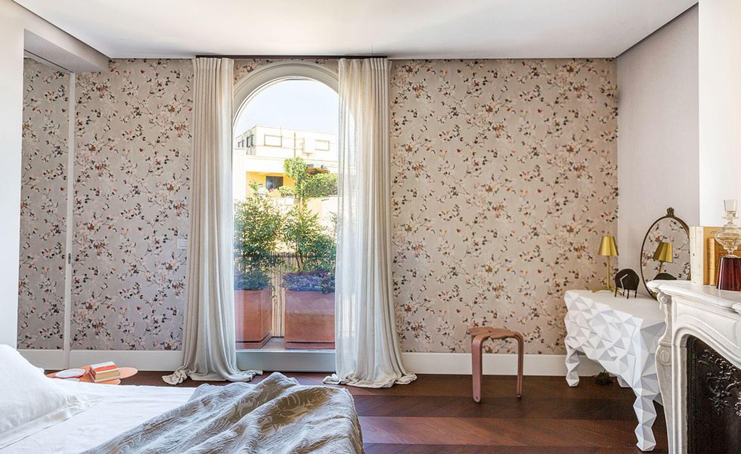 2500x1533 Bedroom Wallpaper Ideas That Will Bring Instant Beauty to Your Boudoir