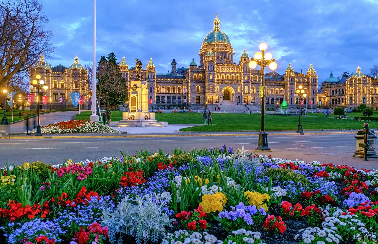 1280x826 image Vancouver Canada Monuments Town square Downtown British