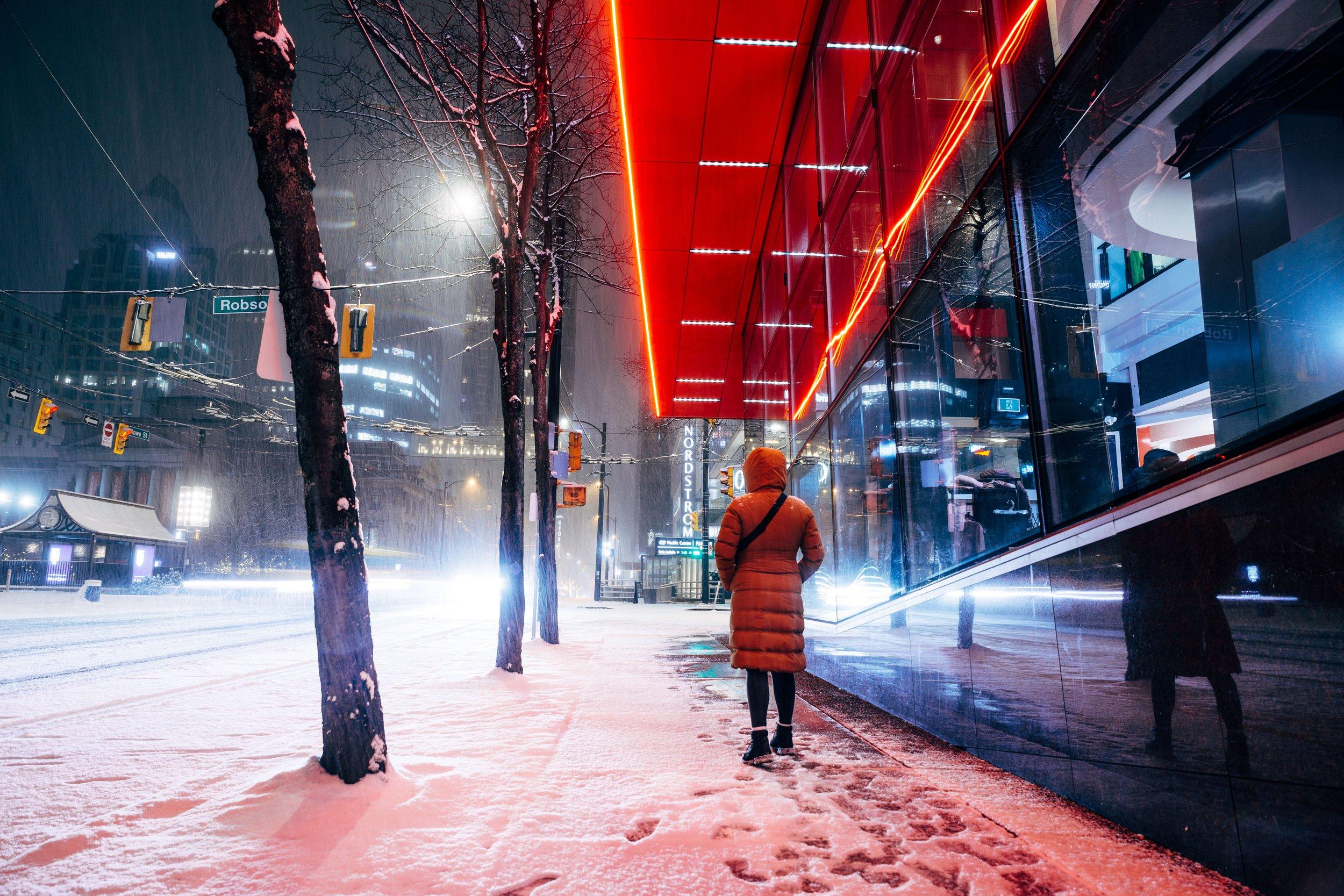 2500x1667 Vancouver's Winter Snowfall Leaves a Remarkable Landscape for Street Photographers. Koby Photography. Vancouver Lifestyle Photographer