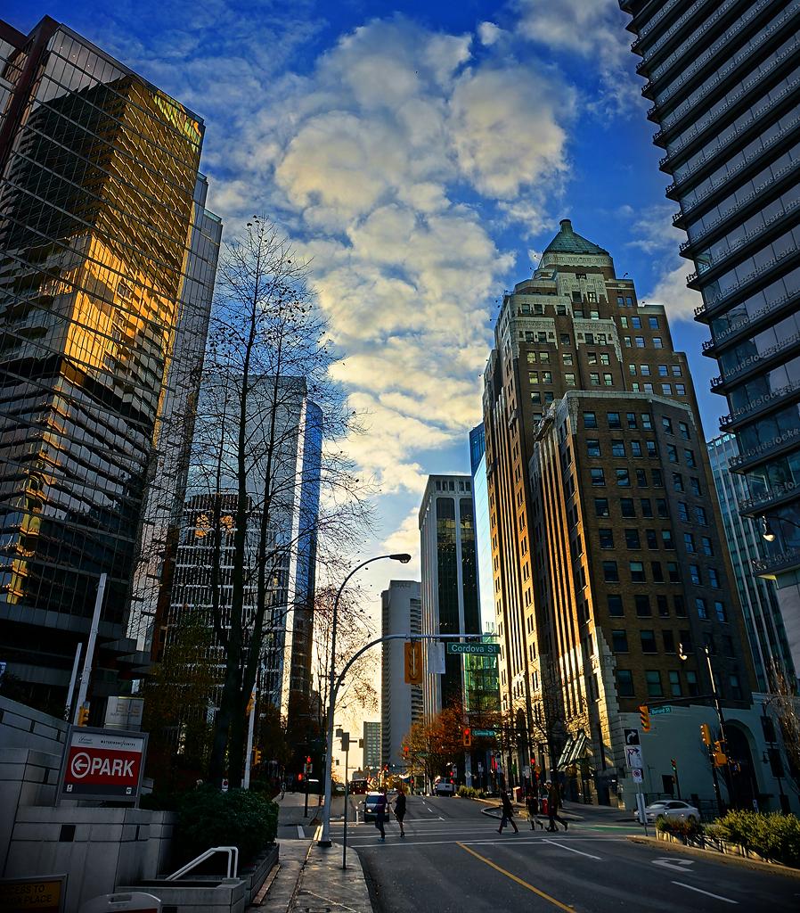 898x1024 Vancouver Downtown at Sunset. Vancouver city skyline in win