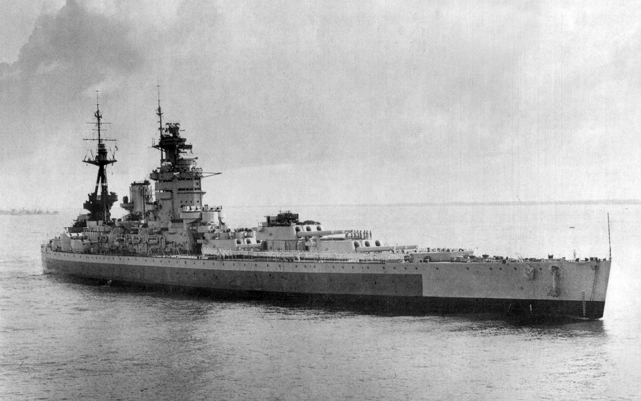 2048x1280 Royal Navy HD Wallpaper
