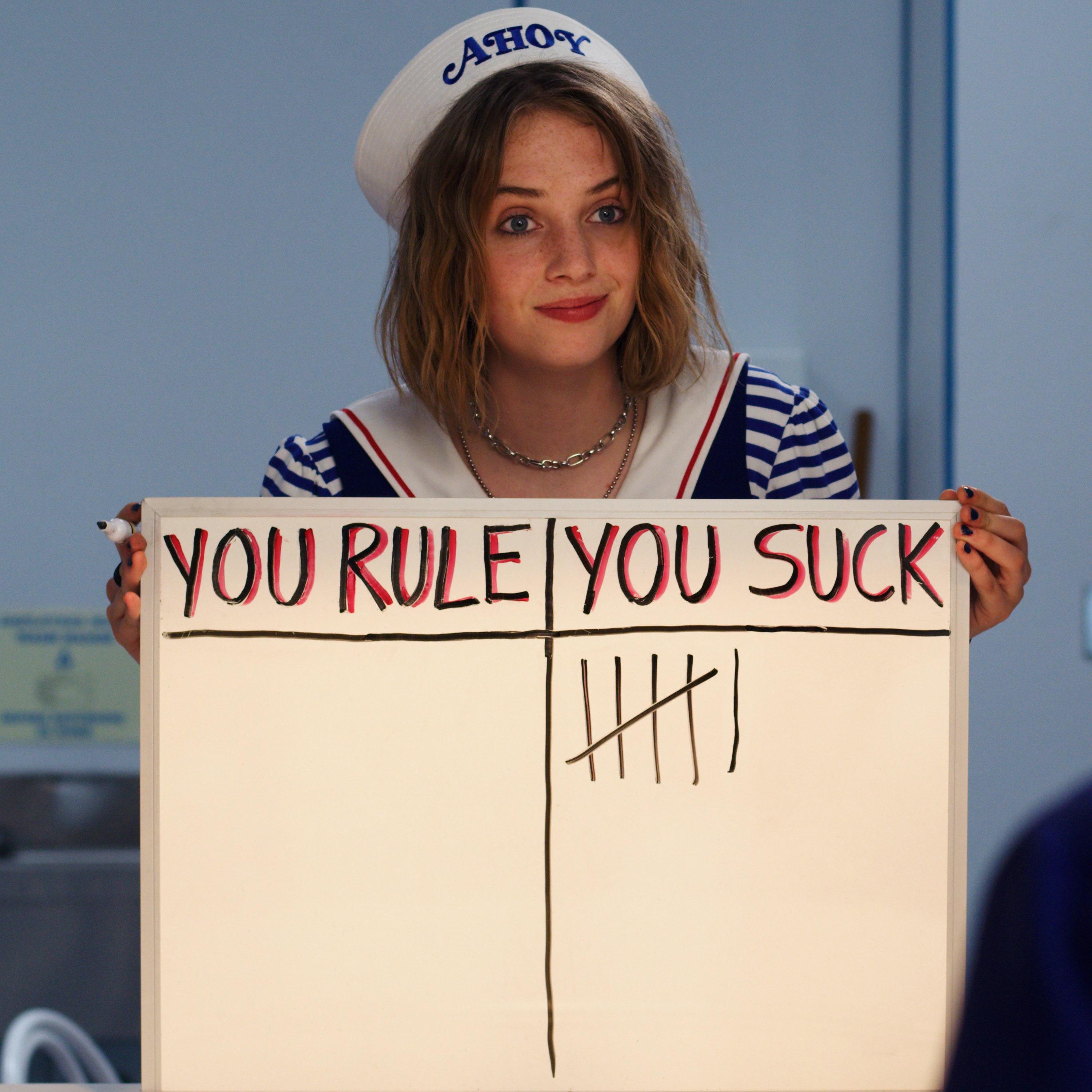 3000x3000 Stranger Things 3” Almost Gave Steve and Robin a Totally Different Ending, According to Maya Hawke