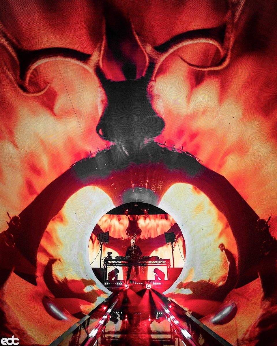 960x1200 SVDDEN DEATH AT EDC